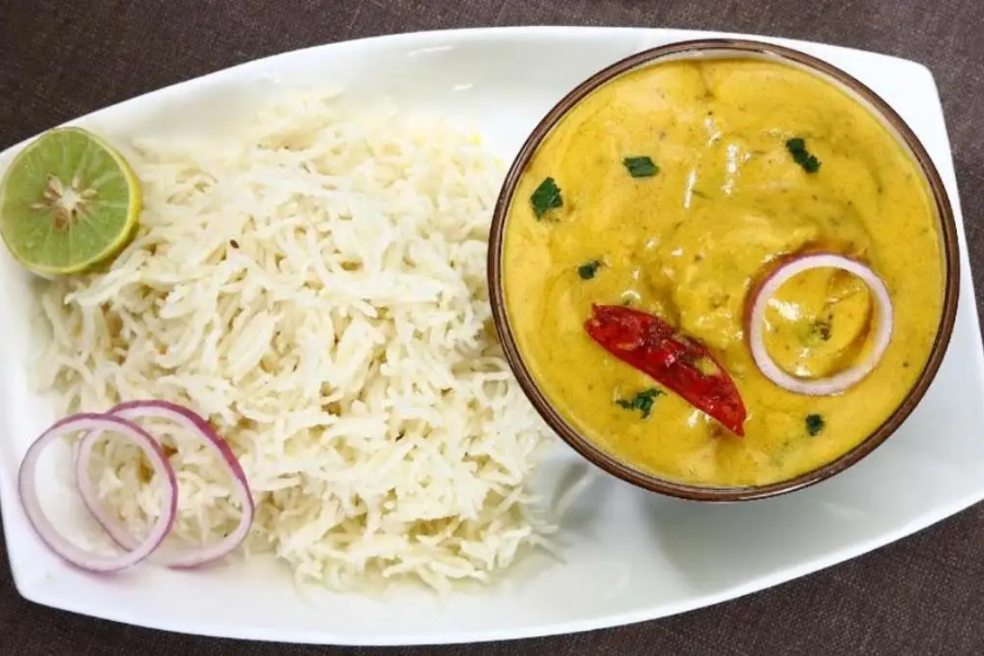 Kadhi Chawal (Fry)
